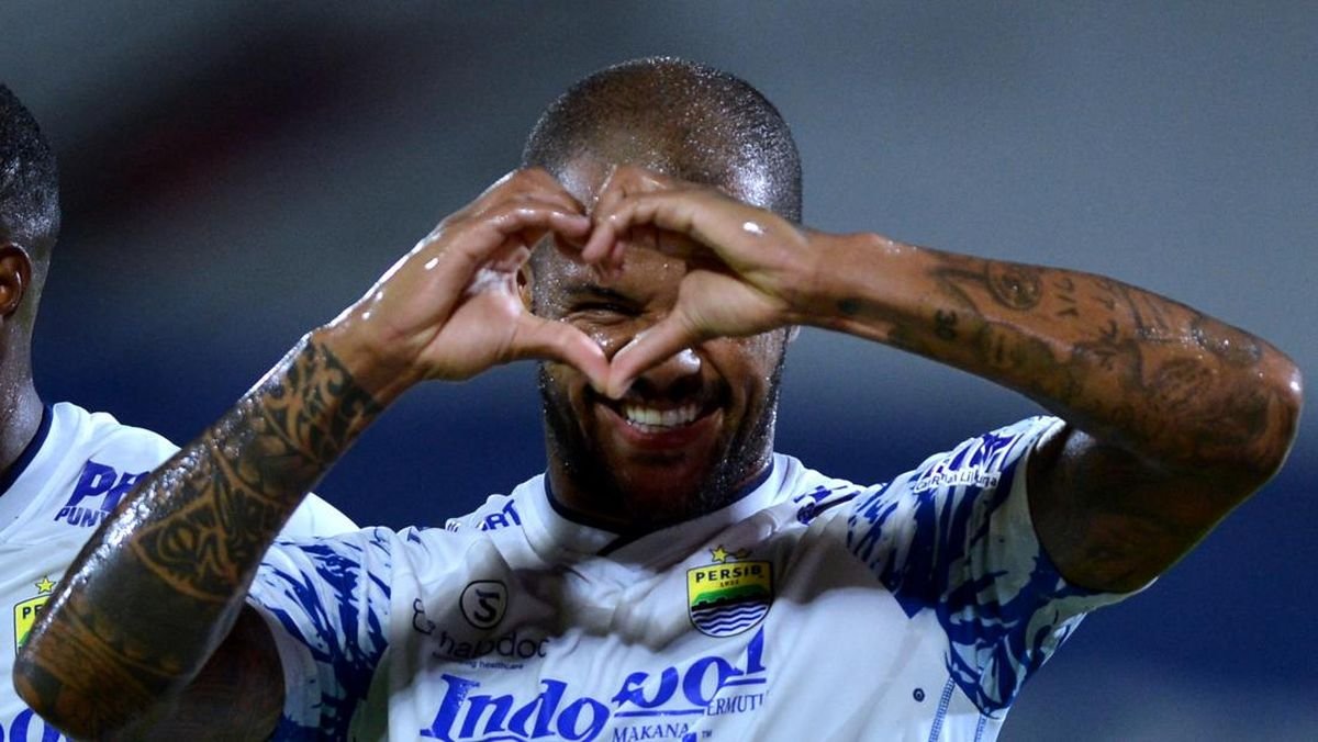 The Rise of AI-Powered Personal Assistants: How They Manage